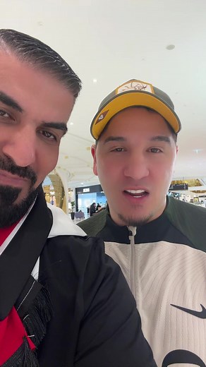 نحاول نواسي نفسنه يأي شكل وكان شرف كبير اللقاء مع المميز @MOHAMED ADNAN #ابو_علي_النجار #المنتخب_العراقي #جماهير_العراق #بلانه_كيمنك #مشاهير_تيك_توك #اكسبلور #الشعب_الصيني_ماله_حل😂😂🙋🏻