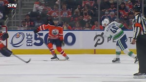 Petan's tip-in power-play goal