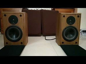 Bookshelf infinity Reference one