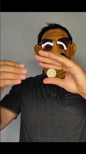 🔹 **Where Did the Coin Go?! Incredible Magic Trick Explained 🤯✨**#coinmagictrick