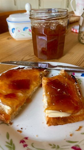 NANCY on Instagram: "RHUBARB, ORANGE & GINGER JAM - yummy I use this jam on bread and toast but also to sweeten rhubarb that will go into pies and crumble rather than sugar. Flavours are 👌 If you don’t have preserved Ginger use fresh ginger peeled and cut into small dice. Recipe available at the end of the video and in The Green Gardening Handbook. #rhubarb #jam #seasonalrecipes"