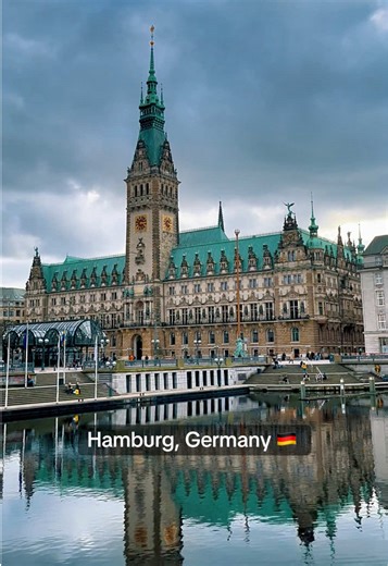 Hamburg is not just a city – it’s a mood. Fresh wind from the Elbe, ships in the harbor, and historic brick facades create an atmosphere of freedom and movement. ✨ One of Europe’s largest ports – the city’s heart beats in the rhythm of the water. ✨ The historic Speicherstadt feels like a movie scene: red brick, canals, and bridges. ✨ The futuristic Elbphilharmonie seems to float above the river – a symbol of modern Hamburg. Hamburg is: – coffee by the waterfront ☕ – rainy walks under the sound o