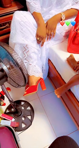 Stylish Bedroom Fashion with a Touch of Elegance