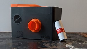 Fstoppers Reviews the Ars-Imago Labbox