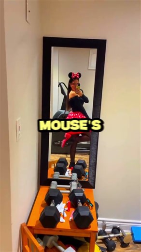 Minnie Mouse's Mouth EXPOSED! 🎀 What's REALLY In There?! | #short #youtubeshort