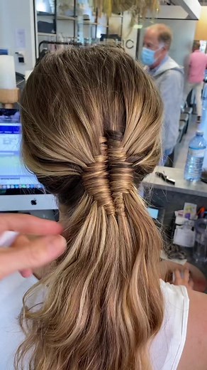 Infinity Braid Variation Tutorial | It Girl Long Shag Hairstyle