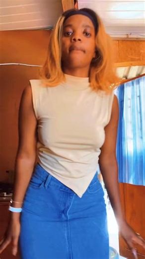 _mamGebe on Instagram: "Ndiqondene nomaqondana ❤️❤️ #Fyppppppppppp #maskandi #viralreels #fypシ #viralvideos #reels #maskandivibes #MaskandiChallenge"