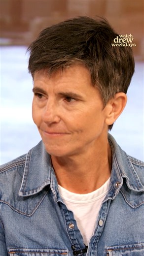 Tig Notaro talks to Drew about Andrea Gibson, the subject of her Oscar-nominated documentary, "Come See Me in the Good Light." | The Drew Barrymore Show