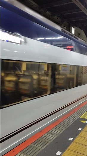 京成高砂駅｜スカイライナー（京成電鉄2代目AE形電車AE7）上り 特急通過。R8/6（東京都葛飾区）SKYLINER Keisei-Takasago Station Tokyo JAPAN TRAIN