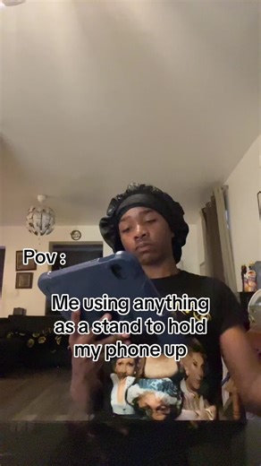 Creative Ways to Use Everyday Objects as Phone Stands