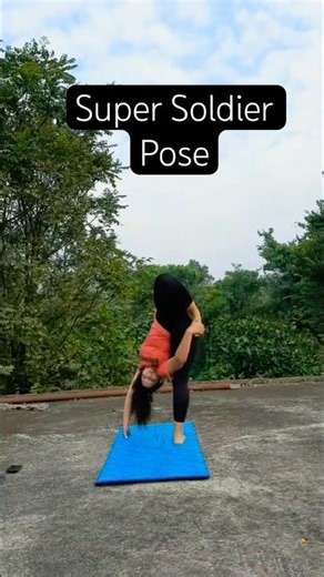 Super Soldier Pose #yogaskills #yogapostures #yogapractice #yogainspiration #yogagirl #yogateacher