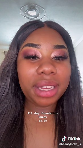 Should they just stick to making clothes ? #foryou #foryoupage #mua #makeup #xyzbca #fashion #makeuphacks