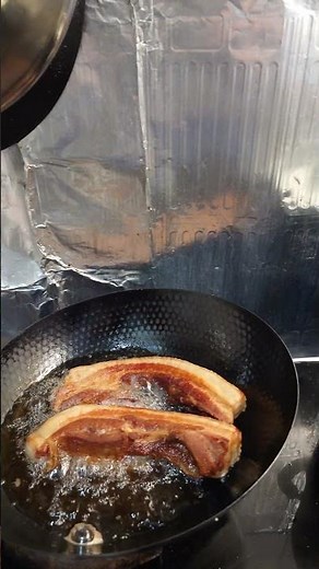 Making a full Thai-style Hainanese chicken rice dinner tonight. The chicken is already done and c...