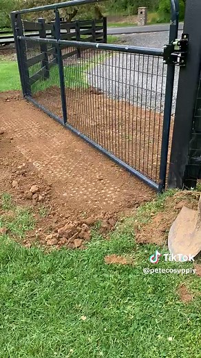 Easy weekend project. Installing Hahn Mud Grids as gate mud/rut preventive. Grass will eventually grow through and around the grids creating a solid, rut free drivable surface. #hahnmudcontrol #mudcontrolmats #mudcontrolsolutions #weekendproject #weekendprojects #farmlife #hahnplastics #petecosupply