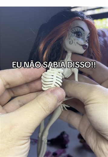 Descubra Segredos das Bonecas Monster High