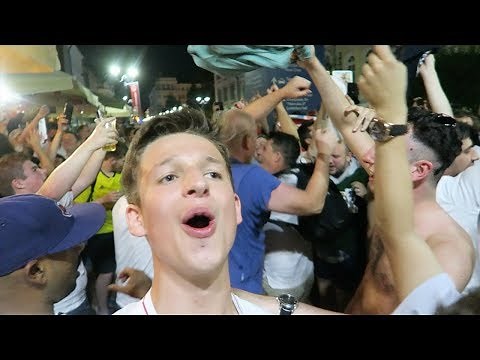 ENGLAND FANS SINGING VINDALOO IN RUSSIA (World Cup 2018)