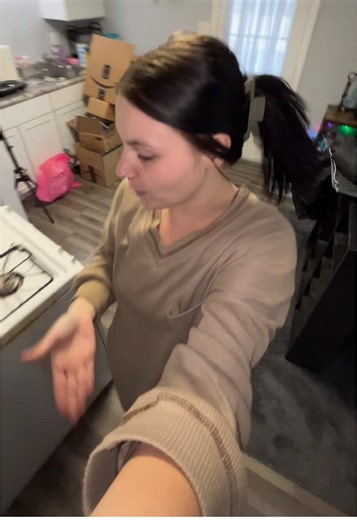 Embracing Realistic Mom Life with a New Stove