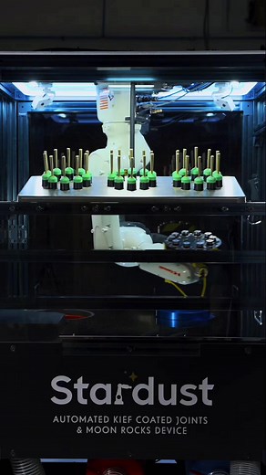 like stardust on my joint… your robot is soooo sweet 梁 invite me if you smoke bc I KNOW y’all hitting diff ‍ #likesugaronmytongue #stardustrobot #robotics #automation #trend #roboticslay | Sorting Robotics | Facebook