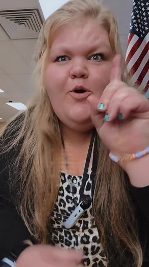 ABCDEFGHI… #abcdefu #teacher #tiktokteacher #teachersoftiktok #fyp #firstgradeteacher #foryou #iteach #classroom