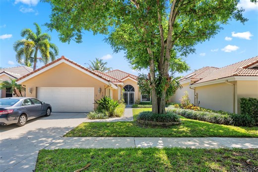 178 Hampton Pl, Jupiter, FL 33458 - MLS B26022941 - Coldwell Banker