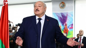 'Your subordinates are ruling you' Lukashenko tells Sky reporter