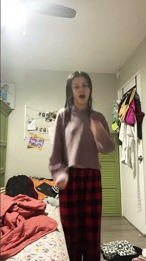 She ride a dick like a carnival