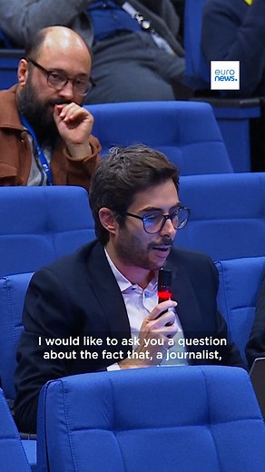 Italian journalist Gabriele Nunziati was fired after asking EU officials whether Israel should pay to rebuild Gaza. Euronews’ Vincenzo Genovese asked the European Commission both for its comment on the dismissal and repeated the question that led to Nunziati’s firing. | Euronews English