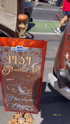 The details on this Chevy van are insane #vintage #restoration #automotive