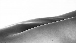 Artistic Bodyscapes Made Easy with High-Key Lighting Techniques | Fstoppers