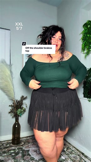 Stylish Off the Shoulder Braless Tops for Plus Size