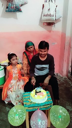 guys today happy birthday my#happybirthday #mahtabelectricals220 @tiktok @tiktok_india