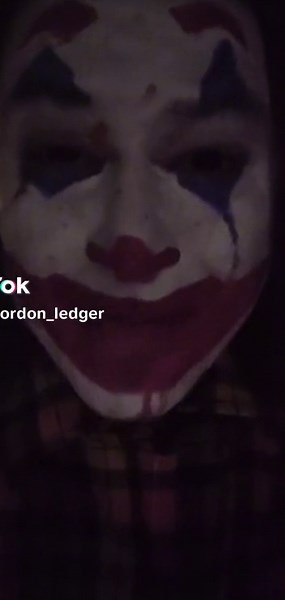 Double trouble #heathledger #joaquinphoenix #joker #impressions #cosplayer #cosplay #batman #chaos #thedarkknight #thejoker @MasterOfDisguise