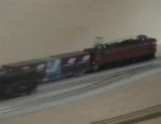 HOゲージでコンテナ、貨物列車を北から南へ走らせてみた。