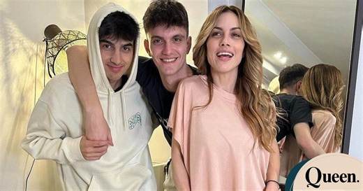 Οι γιοι της Ντορέττας Παπαδημητρίου ενηλικιώθηκαν κι εκείνη είπε μια μεγάλη αλήθεια για τους γονείς