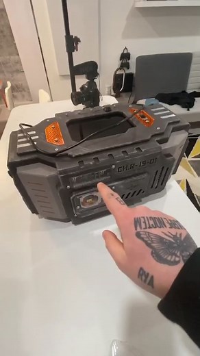 A $20,000 PUZZLE BOX! Click the link on my page to see what’s inside!! #puzzle #puzzles #whatsinside #trending