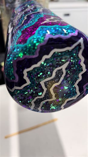 Ohhhh she’s a cop cutie 🤪🙌🏽 if you don’t watch the rookie you missing out! Some of you may get my song choice lol 😂 #geodequeen #tumbler #fyp #fyppppppppppppppppppppppp #geode