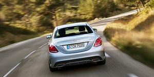 2015 Mercedes-Benz C300 / C400 Sedan