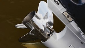 183K views · 1.1K reactions | Mercury Pro Angler Ott DeFoe talks about the benefits of running the Mercury Fury 4 propeller on tournament-loaded bass boats. Learn more at https://www.mercurymarine.com/en/us/propellers/comp-series/furyr-4/. #bassfishing Wired2Fish #mercurypropellers | Mercury Marine | Facebook
