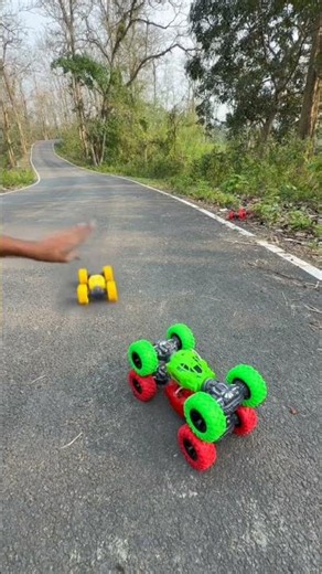 Five Remote Control Moka Stunt Cars Ek Sath Chalaya hai 🔥 #viralreels #trendingsongs #rccars
