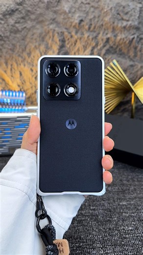 Motorola X70 AirPro bare phone with sense of security? Choose minimalist & sophisticated metal frame