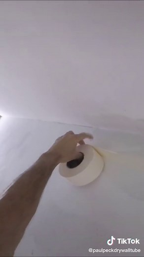 How to Fix Cracked Drywall Corner Joints Easily!