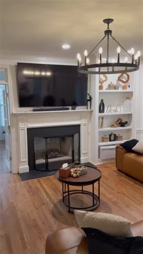 Nadia gets slick at the mouth and asks Jae does he want that old thing back w/ Ernestine!