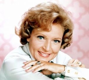 Betty White: Bio, Height, Weight, Measurements