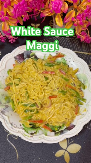 White sauce Maggi Taste me best #recipe #food #cooking #reels #maggi #whitesaucemaggi #shorts #viral