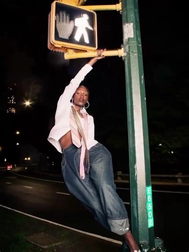 3D wiggle photos loading… ⚡️ #BeautyPlus #3Dphoto #wigglegram #3Deffect #phototrend