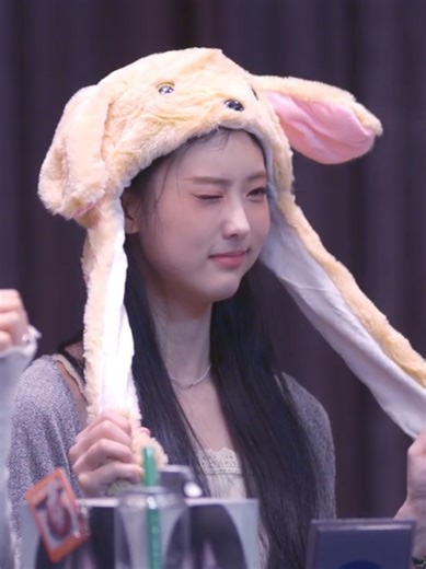 Video của Joonie ( ICHILLIN ) (@mait41133) với bản nhạc âm thanh gốc - 𝚃𝙷𝙰𝙽𝙶 𝙸𝚃