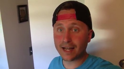 Funny Pranks : Car Horn Scare Prank