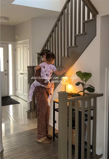 slow Saturday mornings with the windows open >> 🤍 #morningroutine #momof2 #vlog #morning #fyp