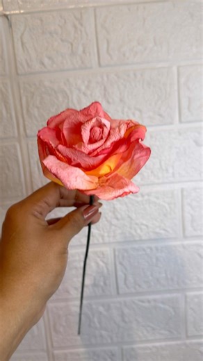 Tissue paper flowers 💐 #diy #artscraft #flowers #craft