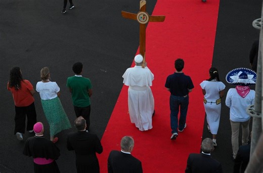 Tor Vergata 2025, il Papa e la lezione di "bellezza" dei giovani del mondo - Vatican News